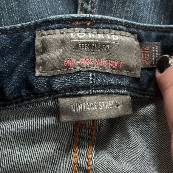 Torrid 26r Midrise slim boot - Picture 5 of 5